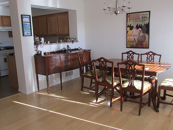5th image of 805 Summer Hawk Dr Unit C17