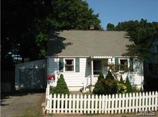 1 Bartlett Mnr, Norwalk, CT 06850