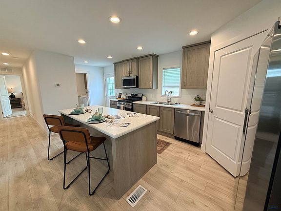 2nd image of 1661.128 E PHILADELPHIA #Home 128