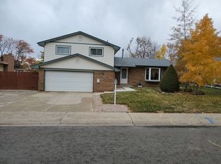 3407 Chestnut Ave, Loveland, CO 80538