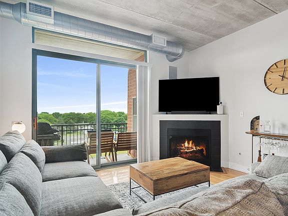 3rd image of 1 S Highland Ave Unit 608