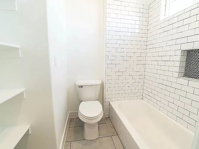 3685 W 2510 S — Photo 22