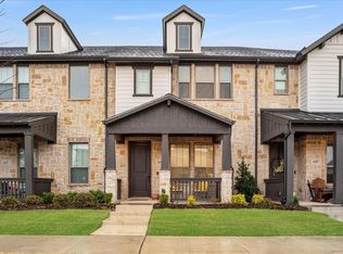 6441 Iron Horse Blvd, North Richland Hills, TX 76180