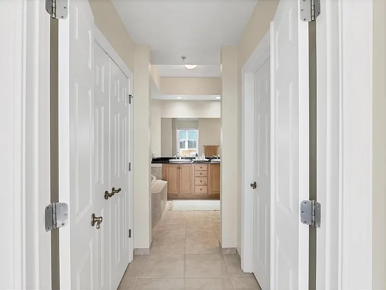 8541 Amberjack Cir #203 — Photo 23