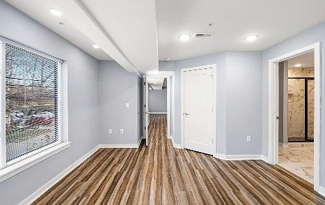 2nd image of 1353 N 27th St #107C