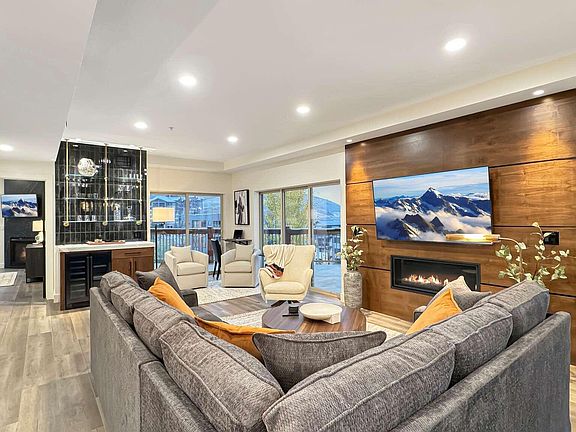 2nd image of 3000 Canyons Resort Dr #4600