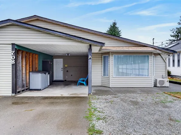 708 Erickson Rd #A, Campbell River, BC V9W 5N9