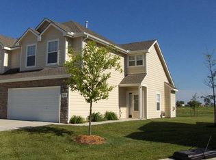 2115 E 25th Ct, Lawrence, KS 66046
