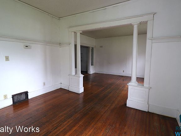 3rd image of 2200 Dudley St