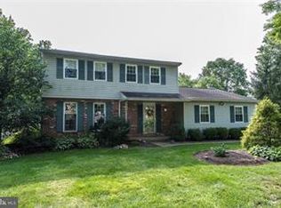 2085 Brentwood Dr, Hatfield, PA 19440