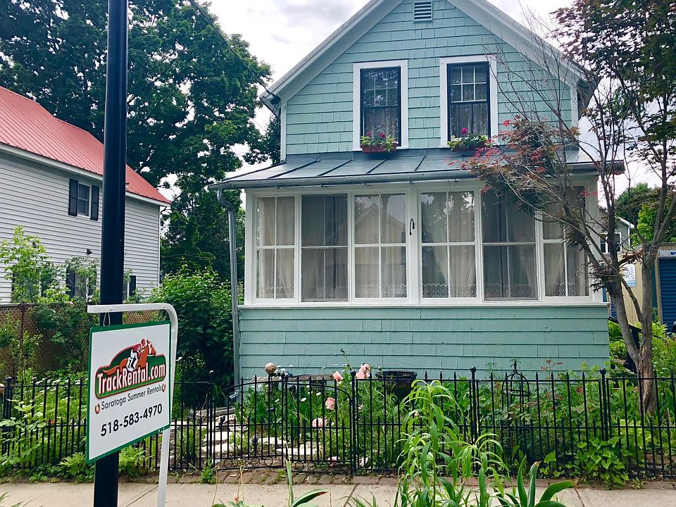 1st image of 17 Myrtle St