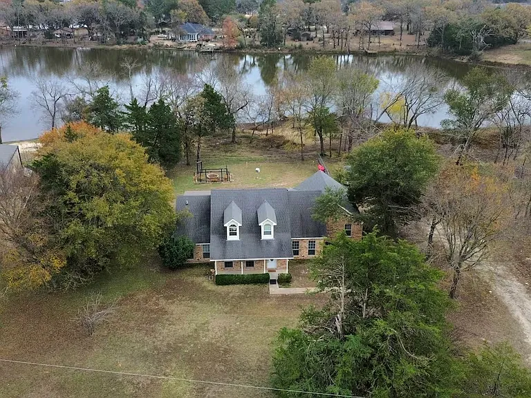 478 Westshore Dr — Photo 40