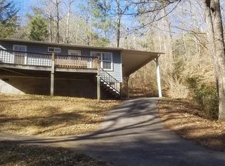 110 Woodland Hills Dr, Murphy, NC 28906