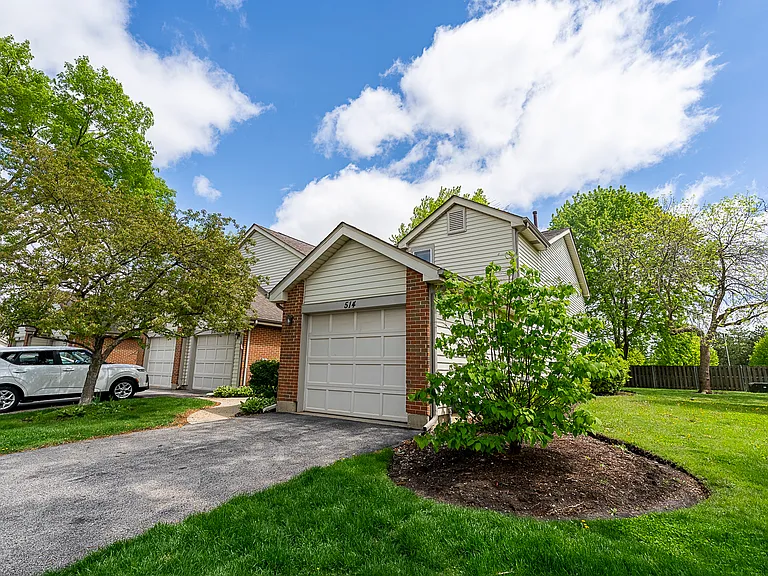 514 E Windgate Ct — Photo 12