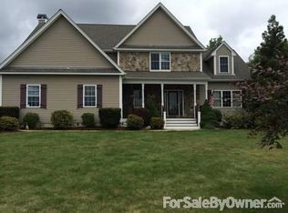 273 Alpine Estates Dr, Cranston, RI 02921