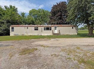 11541 Beaverdale Rd TRAILER 29, West Burlington, IA 52655