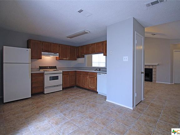 2nd image of 2105 Dickens Dr