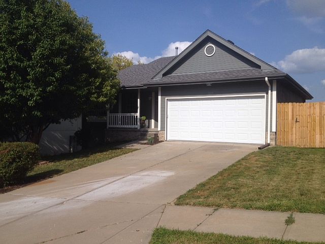 1st image of 4615 N 126th Ave