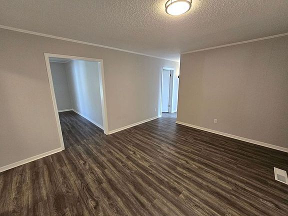 220 McKinley St 13_11152024