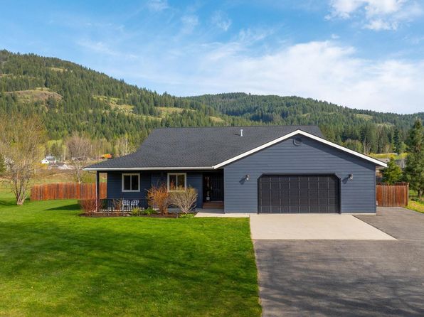 126 Hanley Ln, Sagle, ID 83860