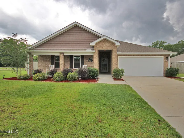 9125 Bellewood Dr, Biloxi, MS 39532