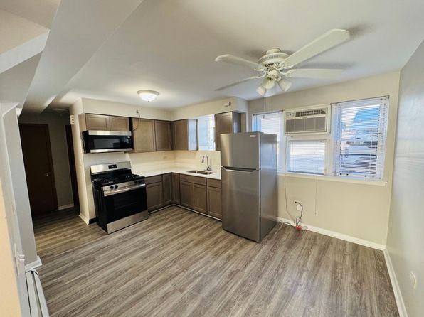 7511-15 W Roosevelt Rd #106-R