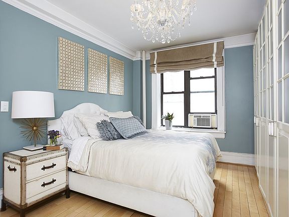 5th image of 146 E 49th St #2AA