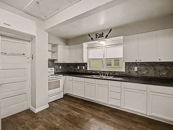 5th image of 160 Goguac St W