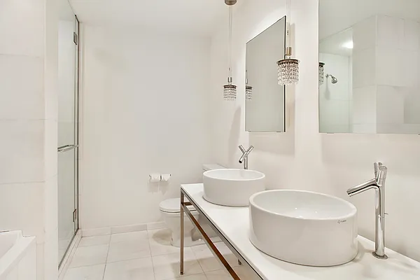 Rented by City Connections Realty | media 14