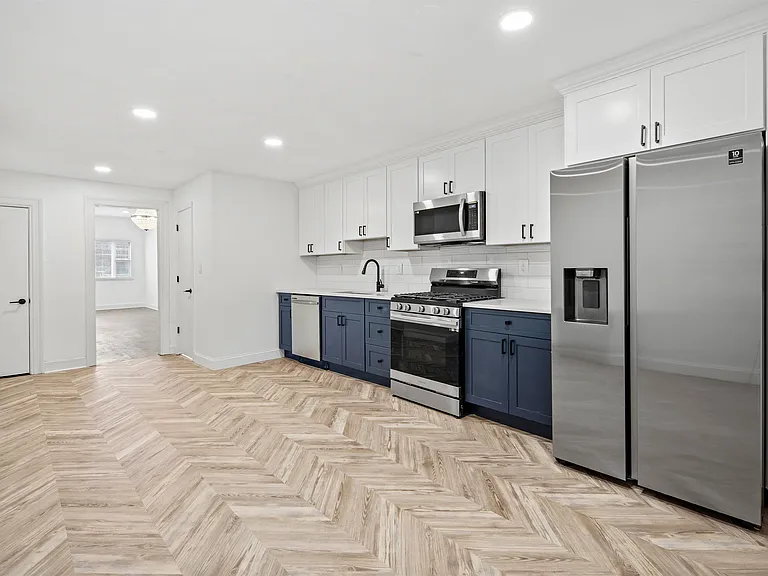 108 Stegman St — Photo 3