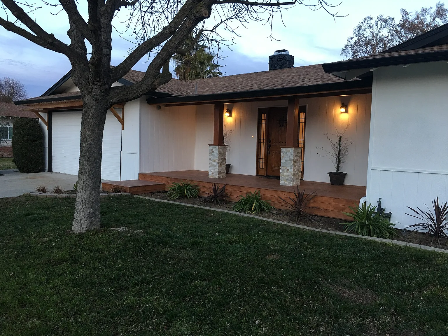 2020 Julie Ave photo 1