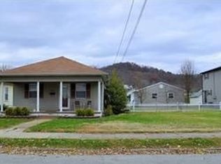 1212 Payne Ave, Dunbar, WV 25064