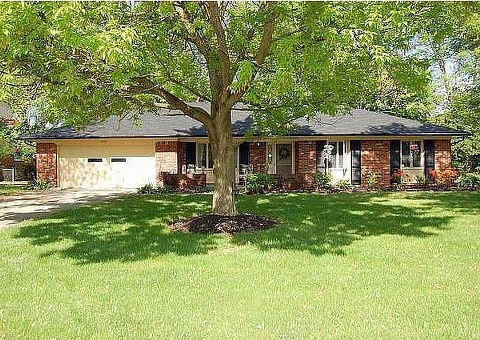 1st image of 8746 Holliday Dr