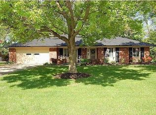 8746 Holliday Dr, Indianapolis, IN 46260