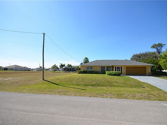 3rd image of 3050 NW 2nd Pl