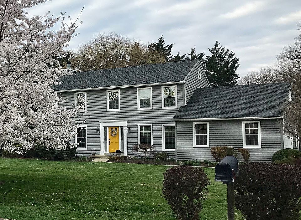 1st image of 107 Whitney Dr