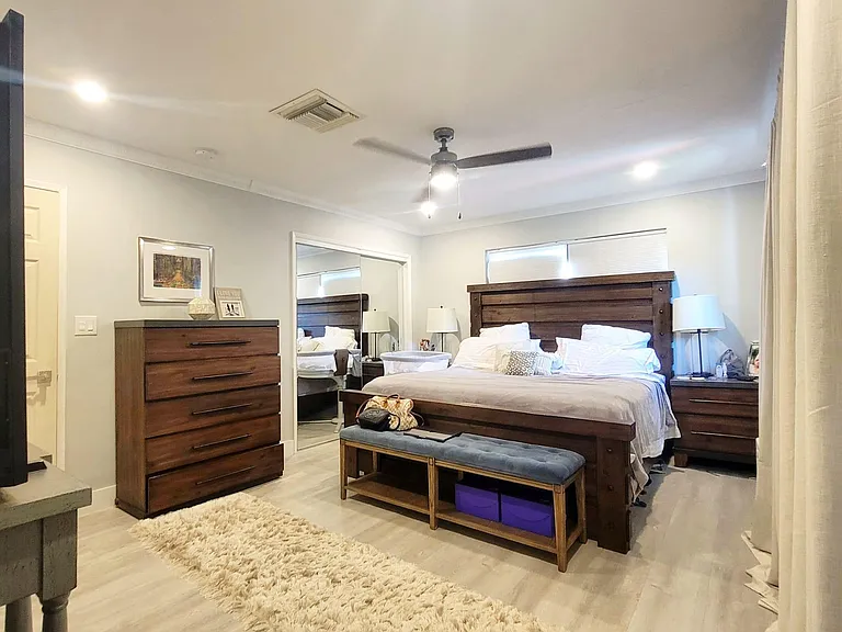 3602 NE 18th Ave — Photo 8