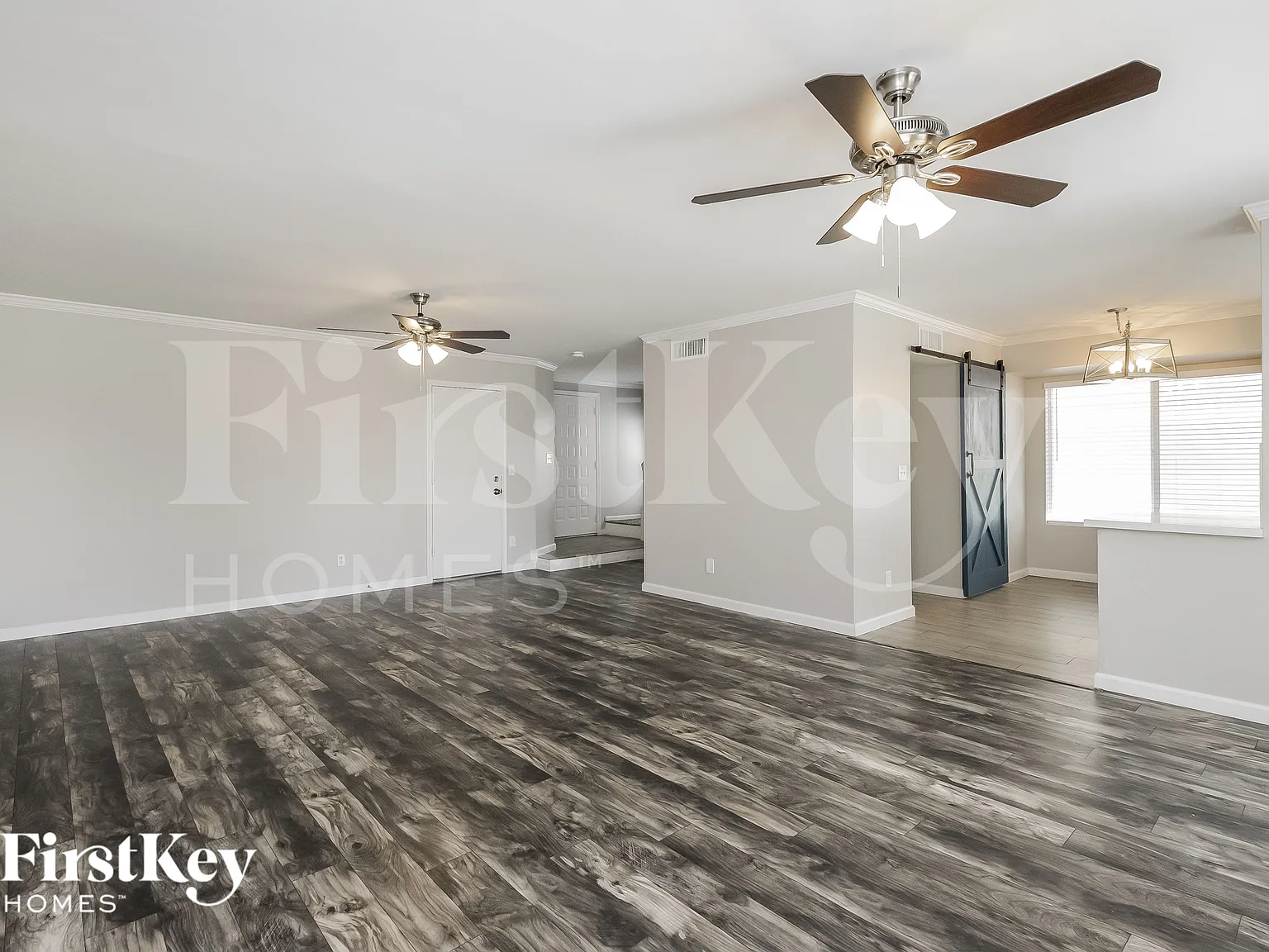 3 bed, 2.5 bath, 1487 sqft, $2,085 — Photo 4