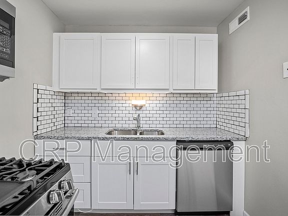3rd image of 4263 Virginia Ave #205