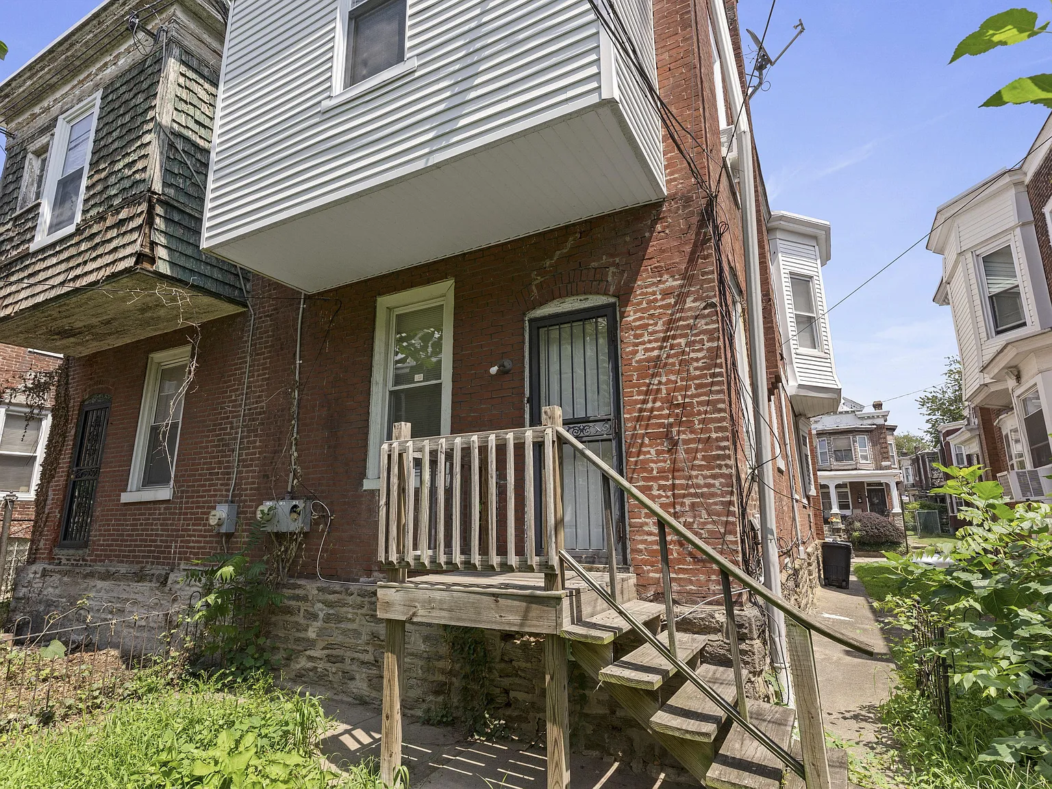 4 bed, 2.0 bath, 1500 sqft, $953 — Photo 4
