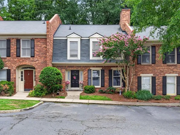 3 Pendleton Pl NE, Atlanta, GA 30342