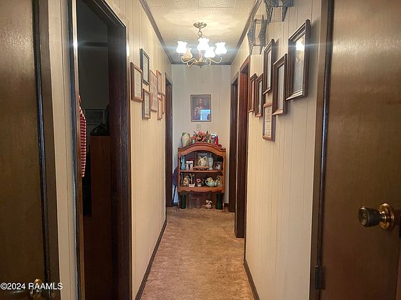 4th image of 315 Silver St