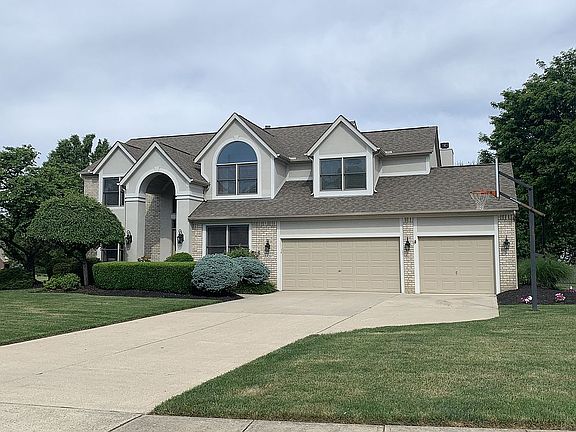 3rd image of 13207 Brandon Cir NW