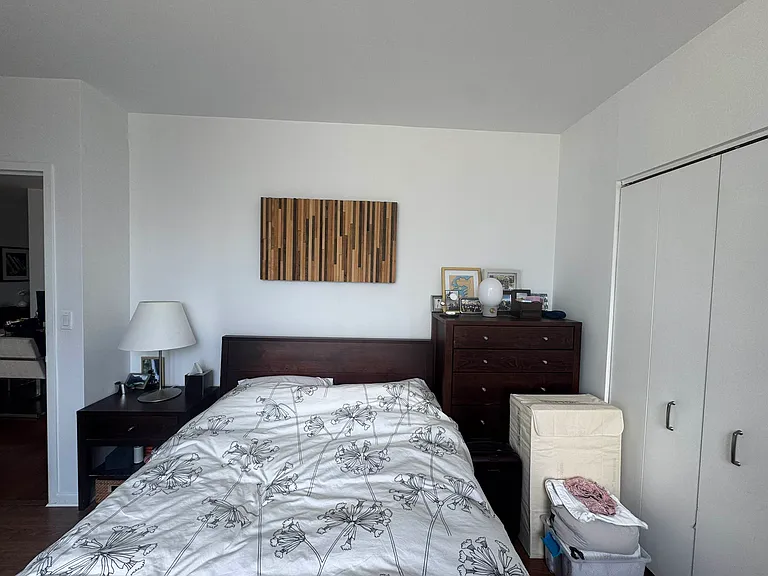 111 W 67th St #20B — Photo 4
