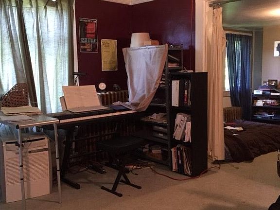 2nd image of 4722 15th Ave NE APT 6