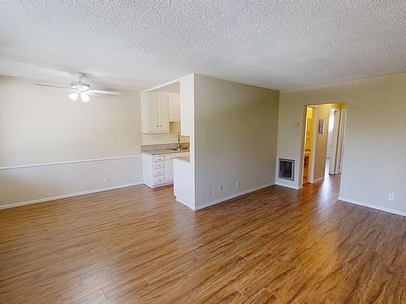 3rd image of 1699 Amberwood Dr APT 213
