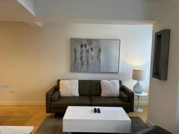 150 West 51st Street image 1 of 6