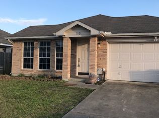 1021 Courtney Dr, Royse City, TX 75189