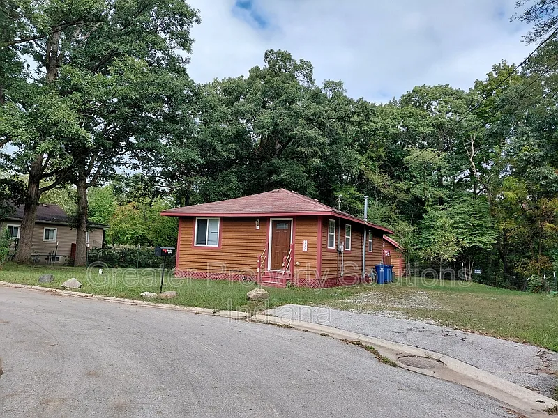 7000 W 127th Pl