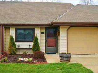 4002 10th Ave, Leavenworth, KS 66048